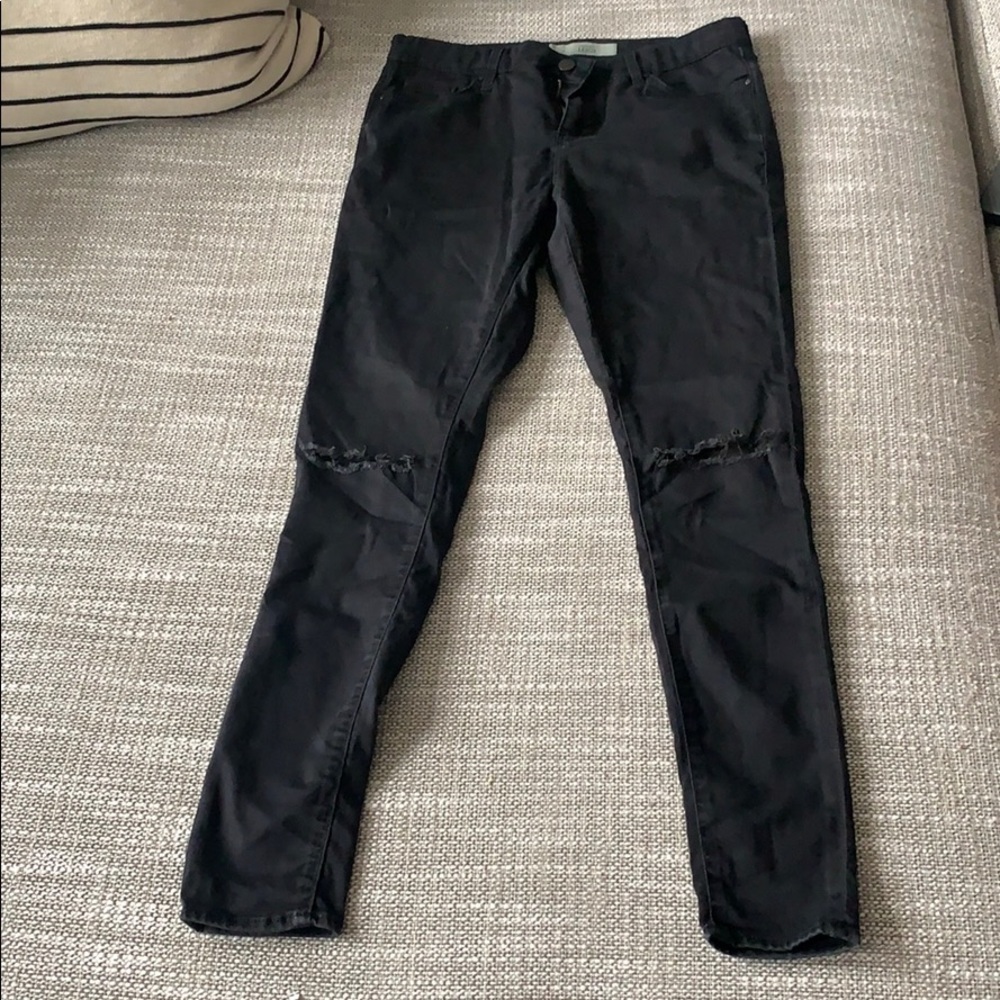 Topshop “Leigh” jeans